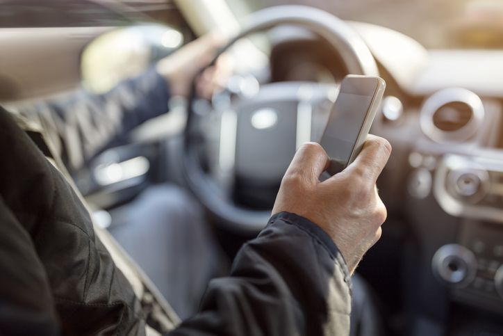 Distracted drivers can cause car accidents and catastrophic injury in Long Beach and throughout Southern California.
